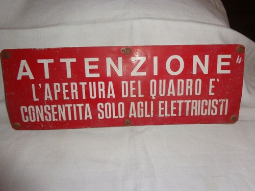 Attenzione apertura del - attenzione,